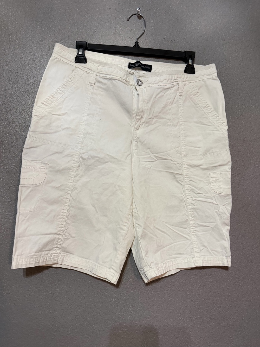 Women's Cargo Shorts with Utility Pockets